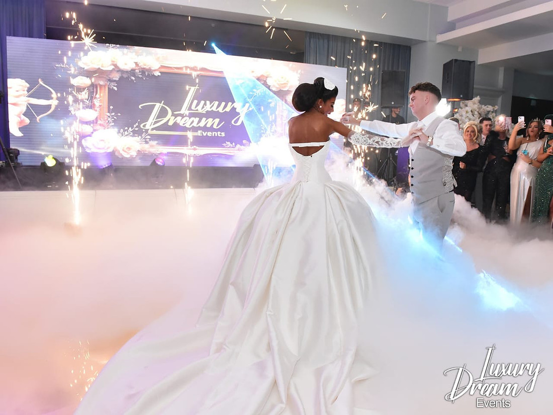 Helen & William Wedding Photo (8)